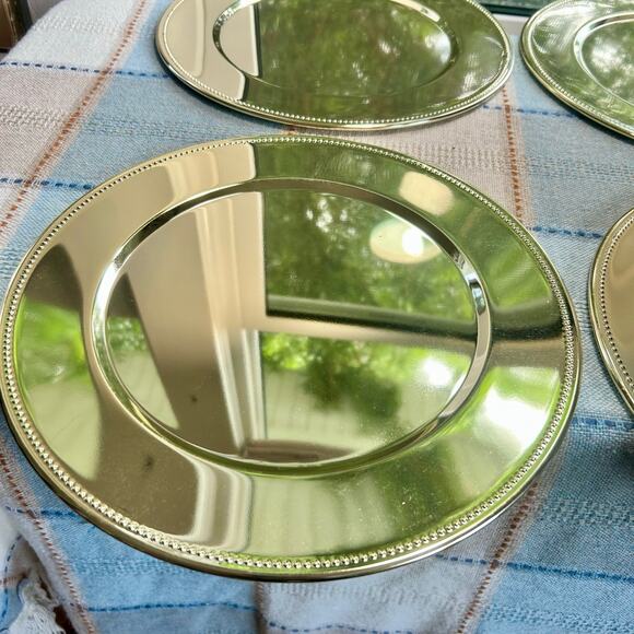 Set of 4 Vintage Royal Silver Brass Charger Plates – 11.5” Decorative Dinner Set - Picture 4 of 16